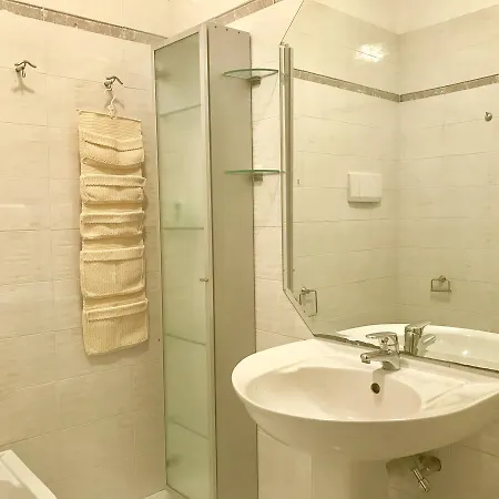 Apartman Regina Elena 54